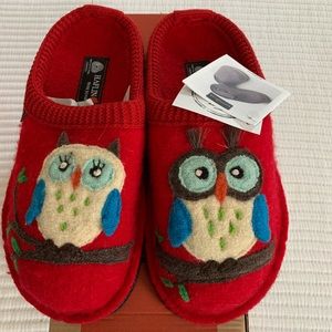 NIB Haflinger Red Olivia Soft Wool Slippers Size 38